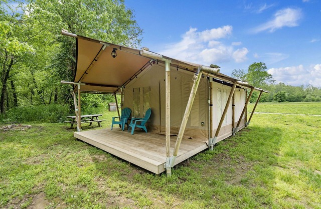 Glamping in the Comet