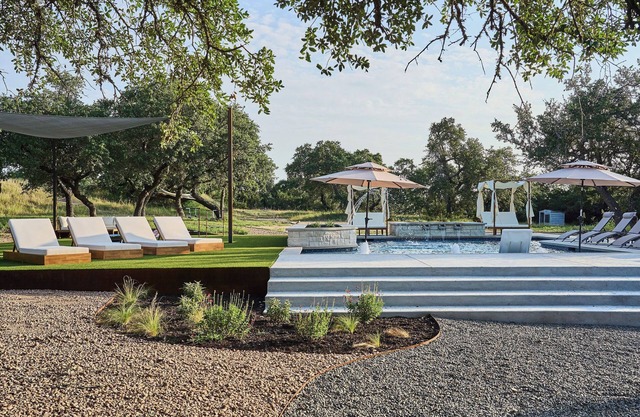 The Willie House by Lux Tiny Resorts