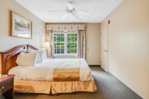 The Willowbrook Golf Hotel At Split Rock