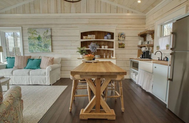 The Wine Cellar Cottage - Mountain Vineyard Getaway