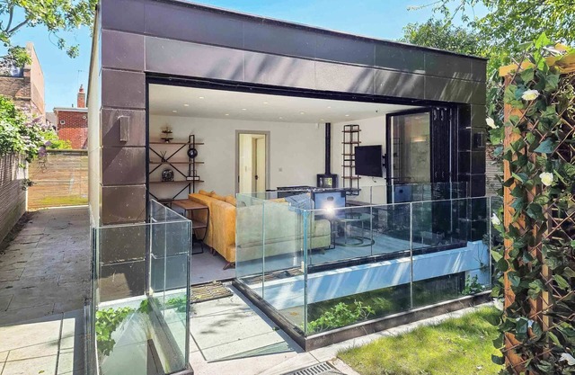 The Woodford Retreat