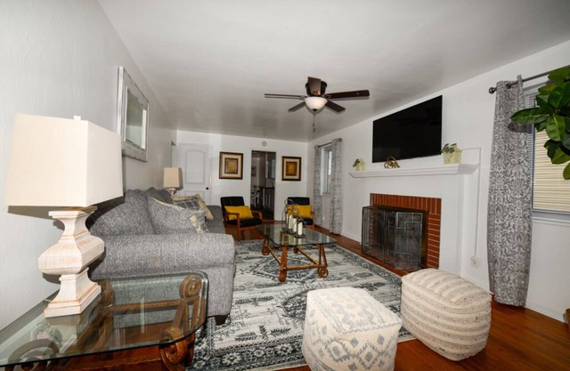 THELUXA HOME NEAR WRIGHT PAT, MIAMI VALLEY, UD, WRIGHT STATE UNIVERSITY, ETC..