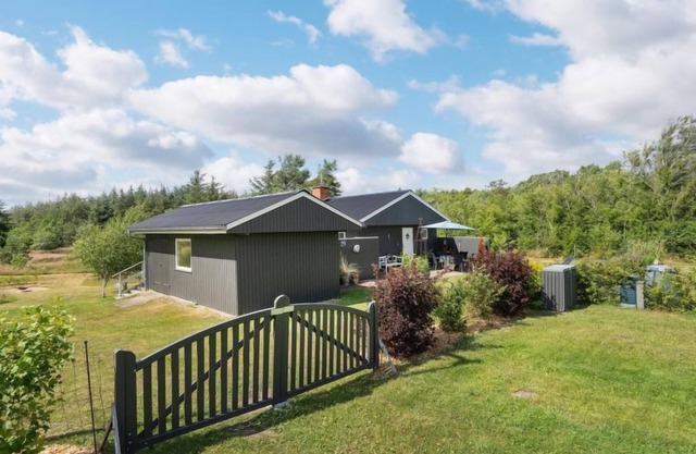 "Thersten" - 500m to the inlet by Interhome