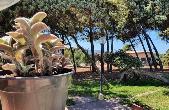 ThirtyOneB small villa in private village, 5 minutes walk from the beach