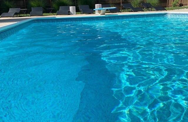 This bnb is a 2 bedroom(s), 2 bathrooms, located in Muskegon, MI.