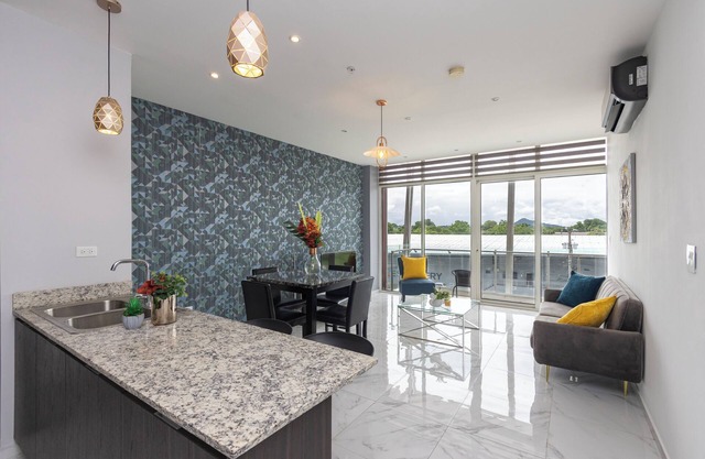 This condominium is a 2 bedroom(s), 1.5 bathrooms, located in David, Chiriqui.