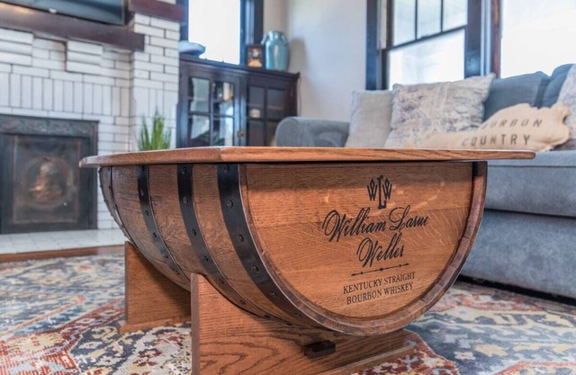 This gem sits in the heart of picturesque South Frankfort, near the Kentucky river