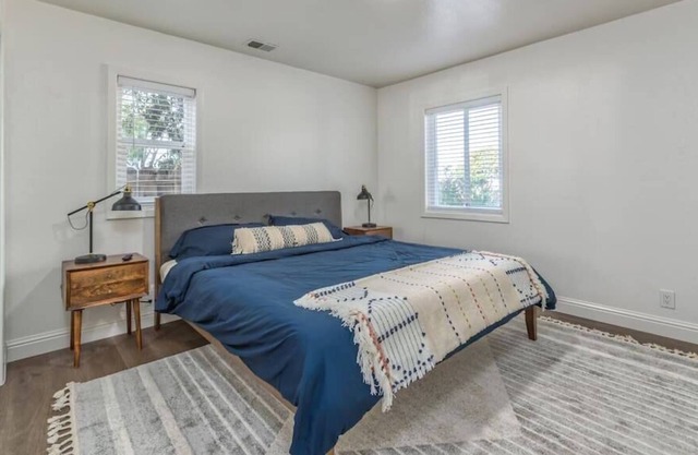 This house is a 2 bedroom(s), 1 bathrooms, located in Livermore, CA.