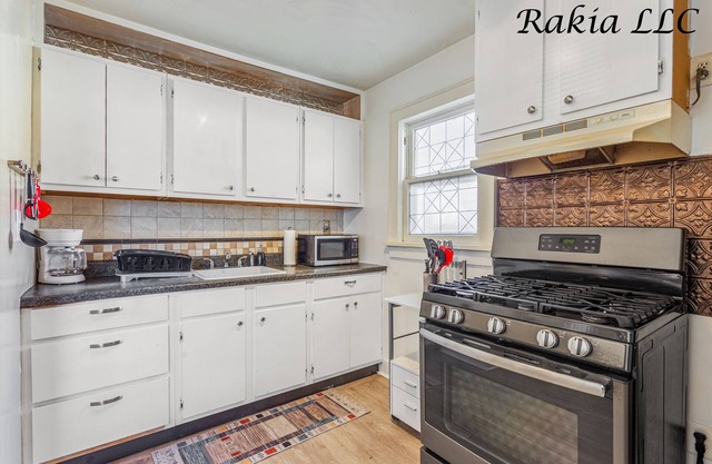 This house is a 2 bedroom(s), 1 bathrooms, located in Oklahoma City, OK.