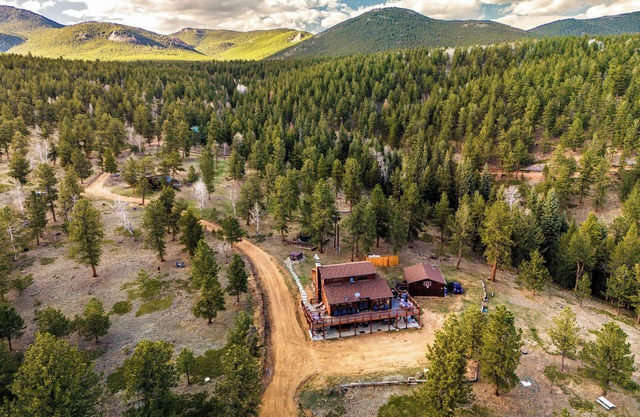 Das ist Colorado! Abgeschieden, geräumig, atemberaubende Aussicht, Killer-Whirlpool, Privatsphäre