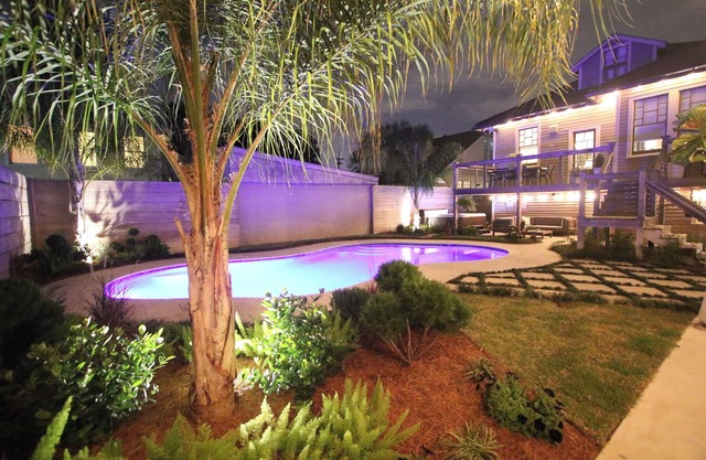 Zuhause für die Feiertage ... Perfekter Ort mit beheiztem Pool!