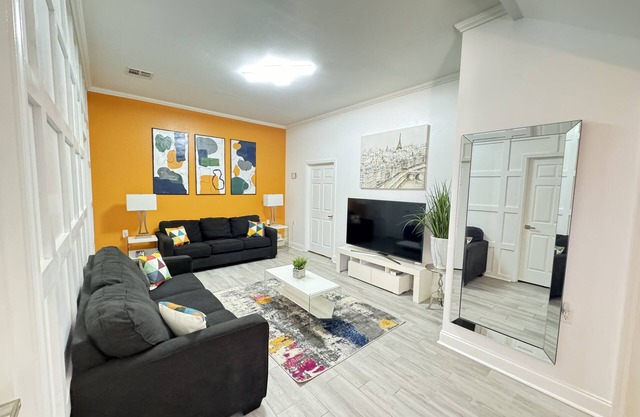 This two-story modern retreat guest house is the perfect spot to rest and relax