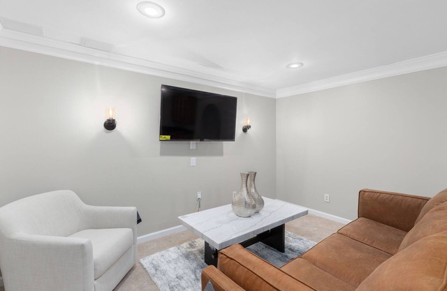This unit is unavailable -New and Stylish Large Modern Luxury Terrace in Roswell