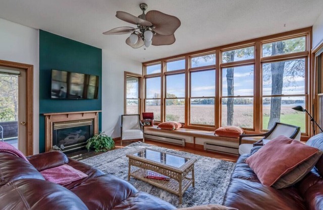 Thousand Islands Home w/ views of Boldt Castle