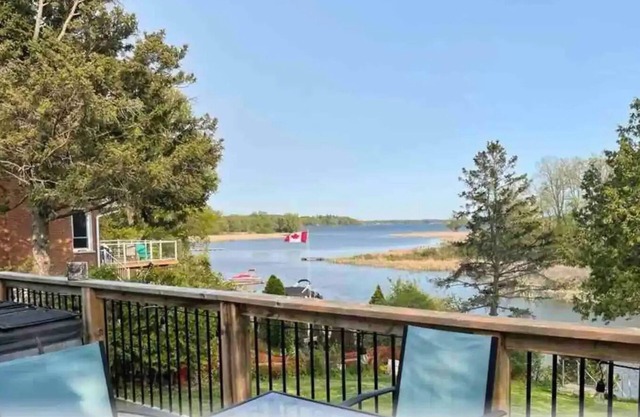 Thousand Islands Home Gananoque Kingston Ontario
