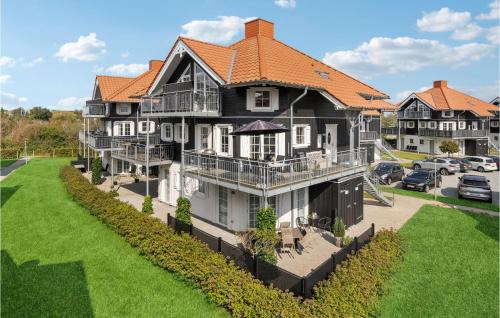 Three-Bedroom Apartment In Bogense