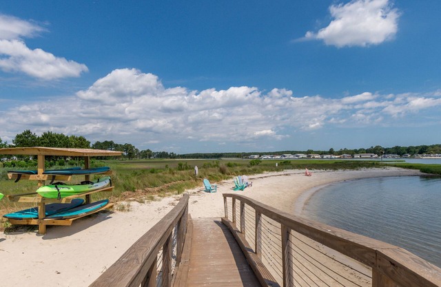 Windswept # 10102 (1. Stock) (1): 3 BR / 3 BA in Millsboro, Schlafmöglichkeiten für 6