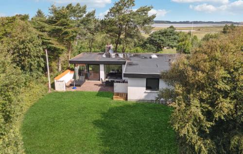 Three-Bedroom Holiday Home Thyholm With A Fireplace 06