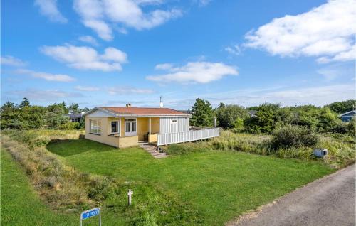 Three-Bedroom Holiday Home With A Fireplace In Rømø