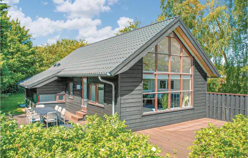 Three-Bedroom Holiday Home In Ebeltoft