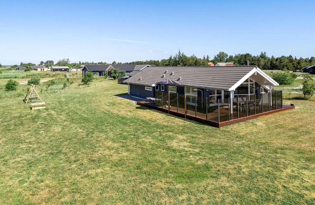 Three-Bedroom Holiday Home In Jerup