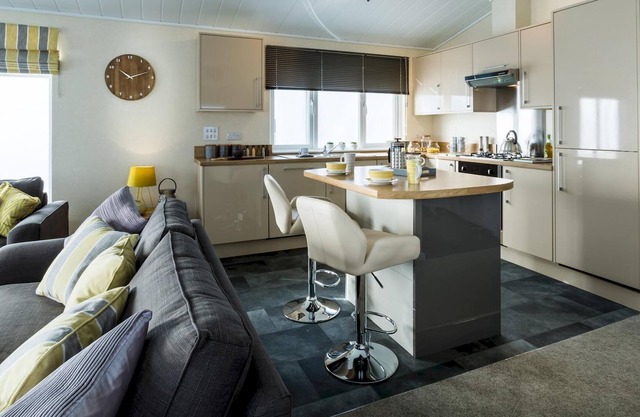 Three Bedroom Lodge 1