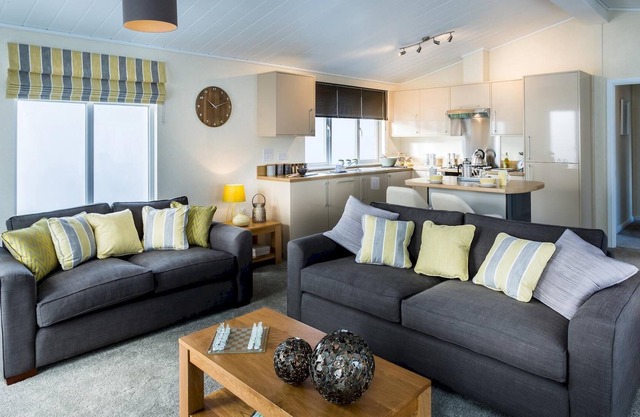 Three Bedroom Lodge 2