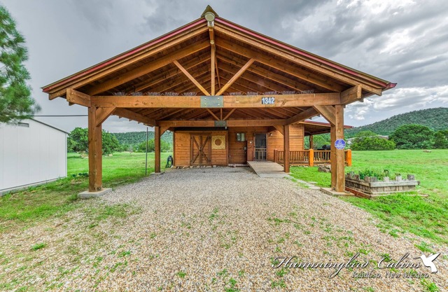 Three Horsemen Lodge