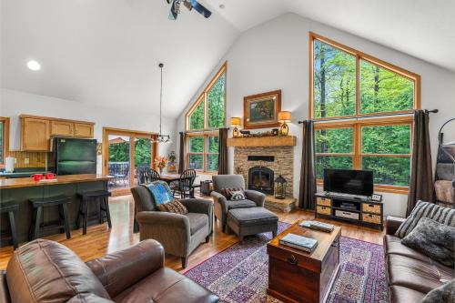 Three Little Birds by Simple Life Rentals