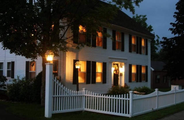 Three Mountain Inn