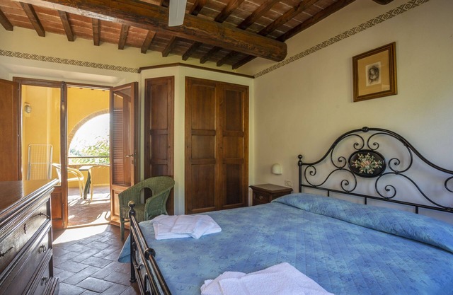 Three-room apartment agriturismoTenuta Moriano with pool, panoramic view
