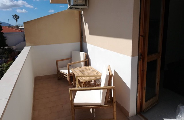 Three-room apartment 40 meters from the beach in Alghero Lido