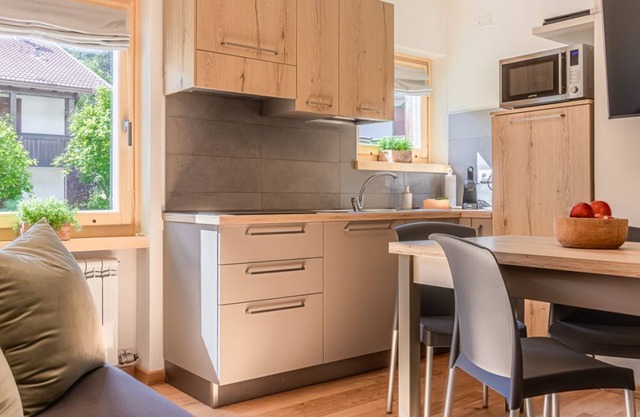 THREE - ROOM APARTMENT WITH WIFI AND TWO BATHROOMS