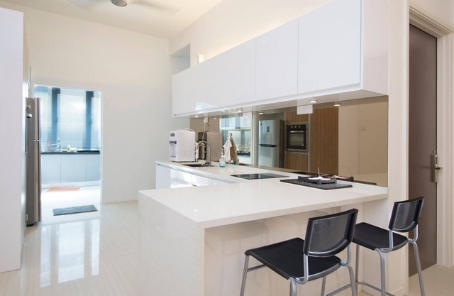 Dreistöckiges gemütliches Haus