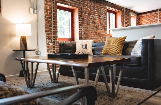 Three Trails · Unit 1 | RoofDeck/Historic/WineCountry