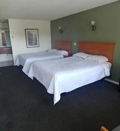 Thunderbird Motel