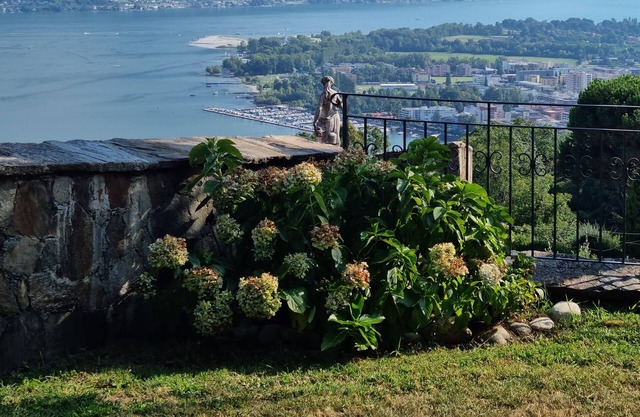 Tessiner Rustico mit Panorama-Ausblick in Top-Lage