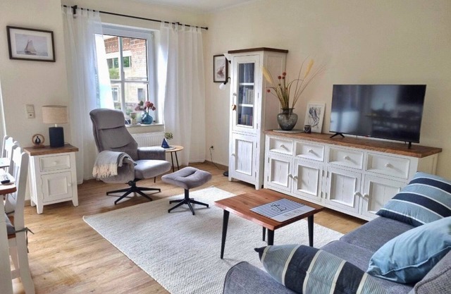 "Tidehuus am Meer: 56qm, barrierarm, Terrasse, perfekt für 3 Personen"