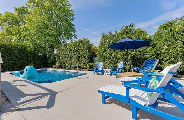 Tides Away Home-Eigenschaft mit In-Ground Pool Plus Pet Friendly!