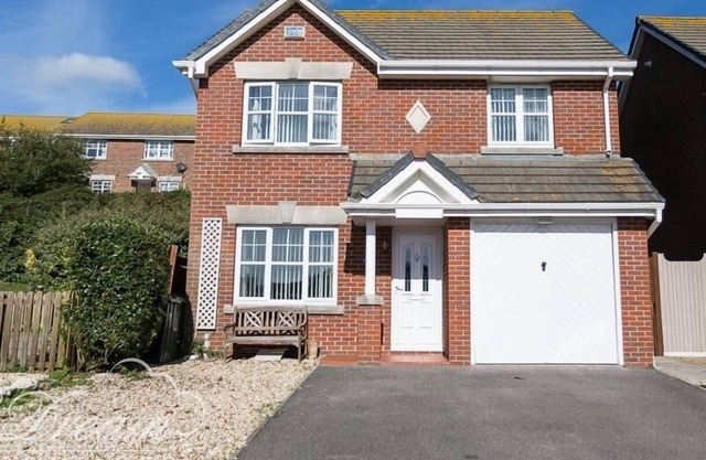 Tides Reach, WYKE REGIS