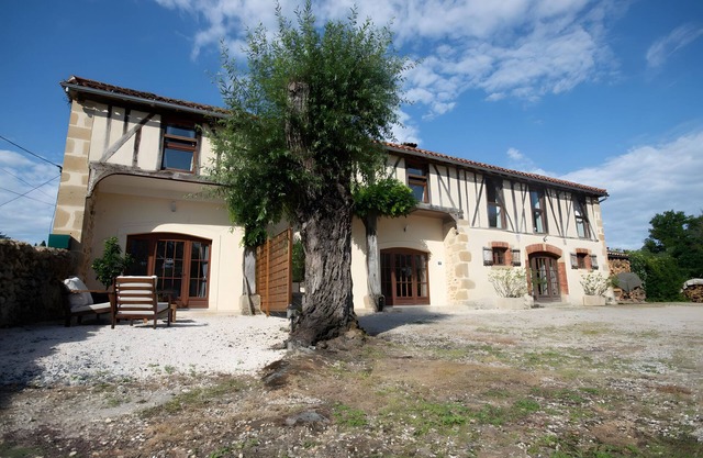 TILLACOTTAGE – Gîte Nina mit Pool, Garten & 3 Suiten im Herzen der Gascogne