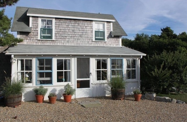 Menemsha Harbourside Cottage - Eröffnung in letzter Minute in der ersten Juliwoche