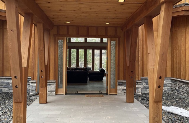 Timber Frame home on Clark Fork River