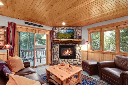 Timber Wolf Lodge 10D condo