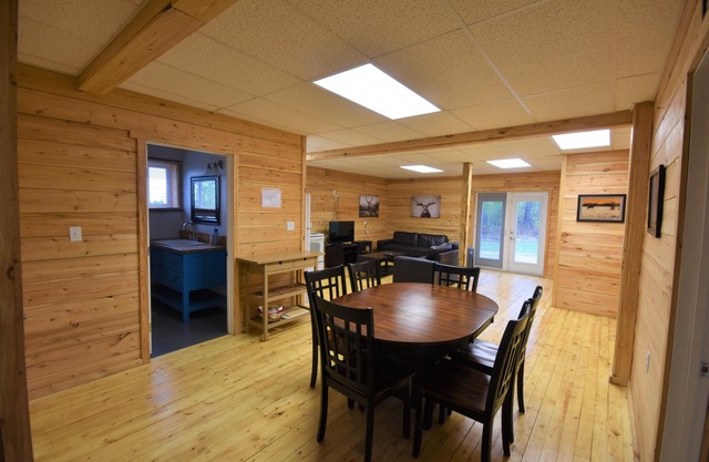 Timberland Lodges - Tamarac Lodge, untere Suite