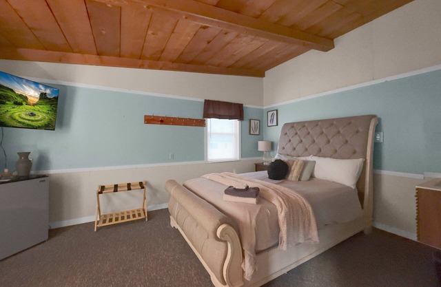 Timberline Lodge - Downtown Ellicottville - Room 202