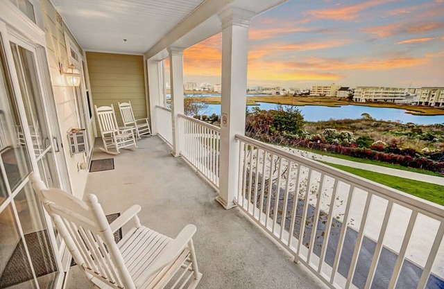 Augustwochen verfügbar !! Sunset Island Condo-67th St