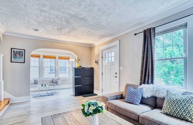 Timeless Terrace on Wilkinson #42171