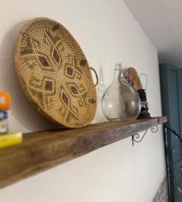 Tinnari home