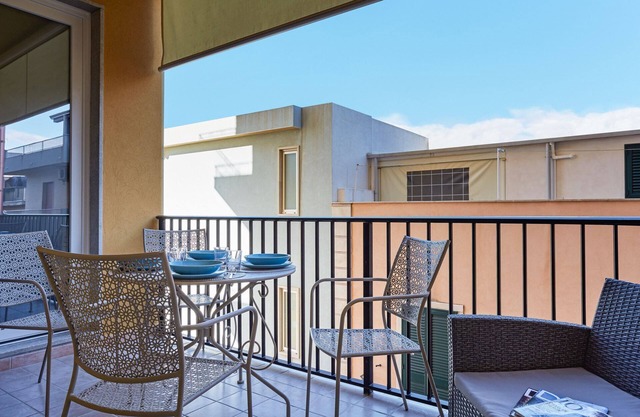 tinsal Apartment - Beach 50 mt
